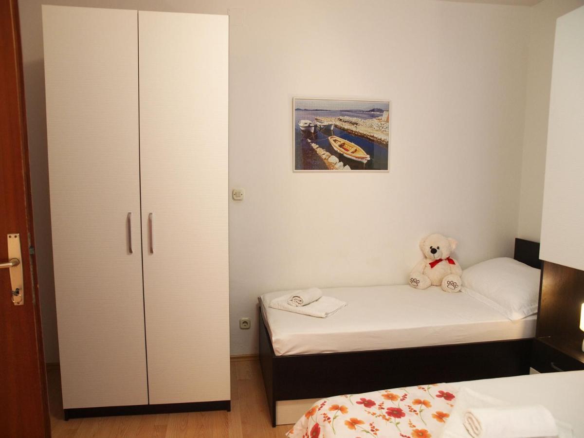 Apartman Mario Макарска Экстерьер фото